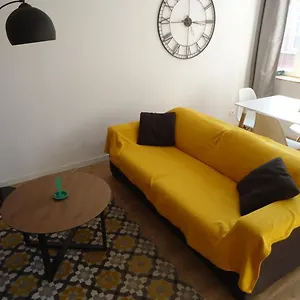 Lille/1ch/stationnement Gratuit Appartement